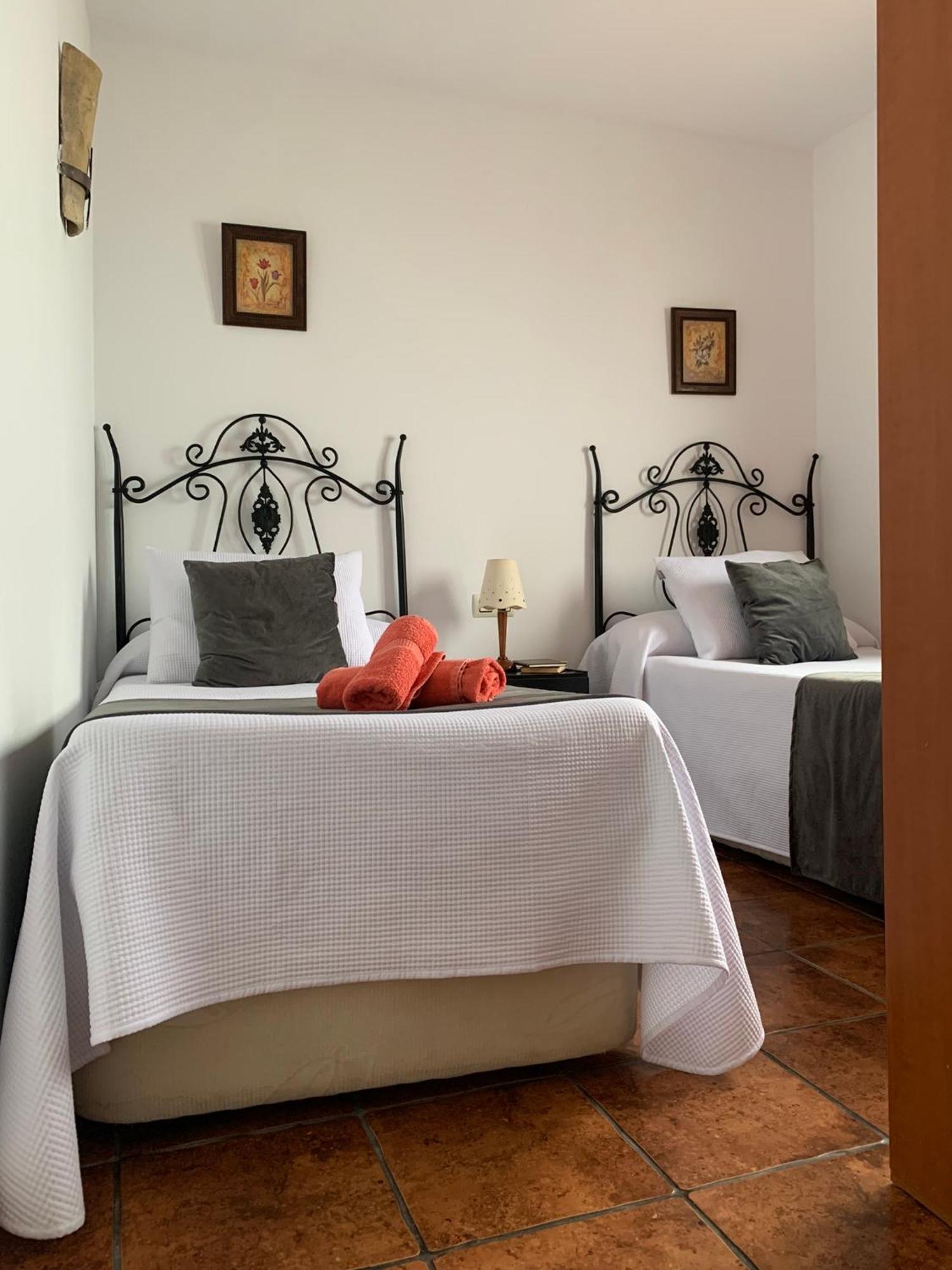 فيلا Casa Olmos Iznatoraf المظهر الخارجي الصورة
